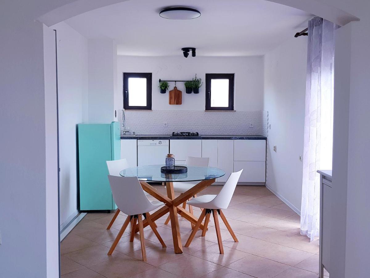 Apartment Sea View Rovinj Ngoại thất bức ảnh